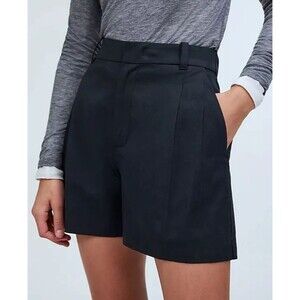 MADEWELL The Harlow Short 6 Drapey Twill True Black Pleated High Rise